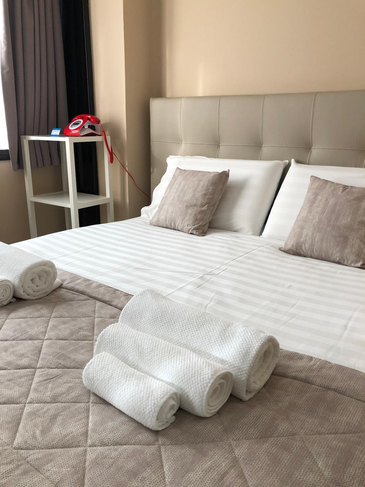 Hotel Valentino Du Parc Turin Room photo